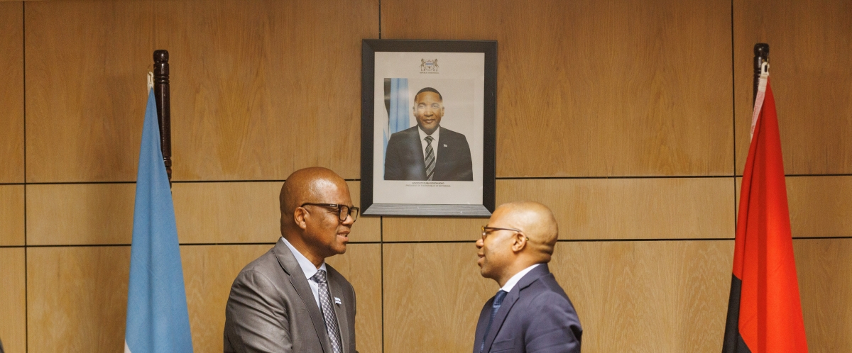 Minister for State Presidency, Defence and Security, Moeti Mohwasa and His Excellency Sandro de Oliveira, Ambassador of Angola to Botswana